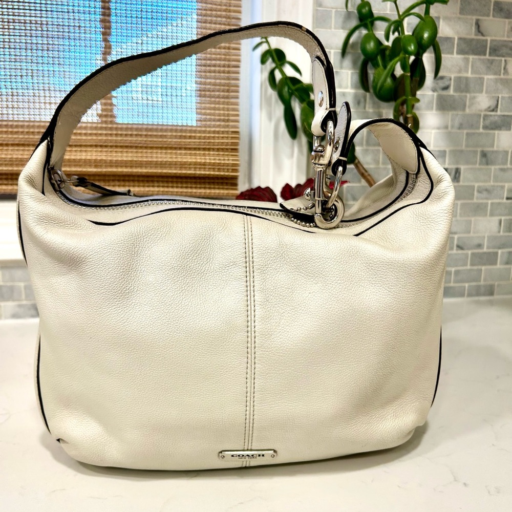 Coach Cream Leather Shoulder Bag with Silver Hardware